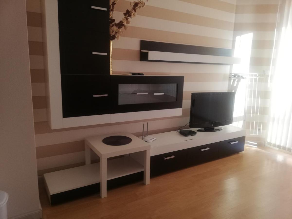 Supreme Beach Apartments Balchik Exterior photo