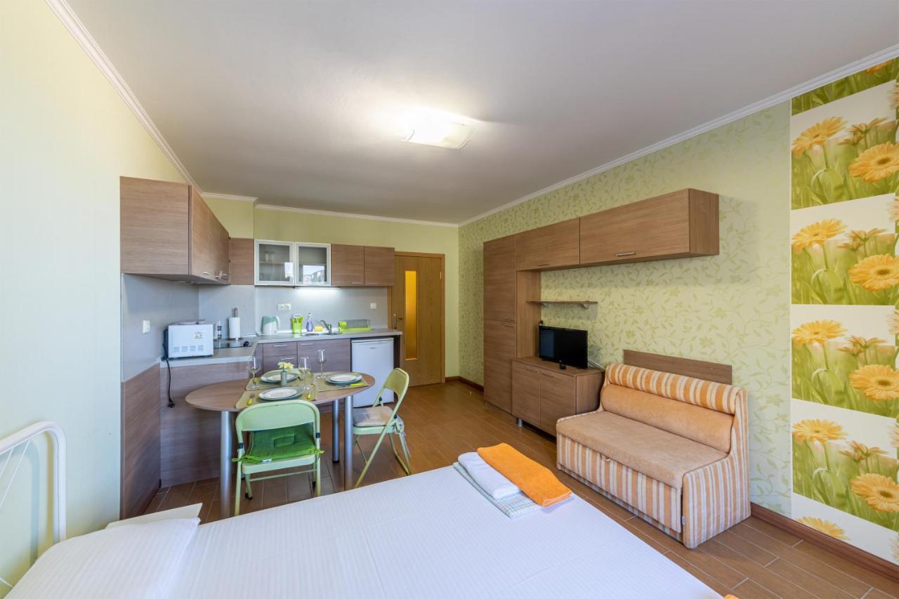 Supreme Beach Apartments Balchik Exterior photo