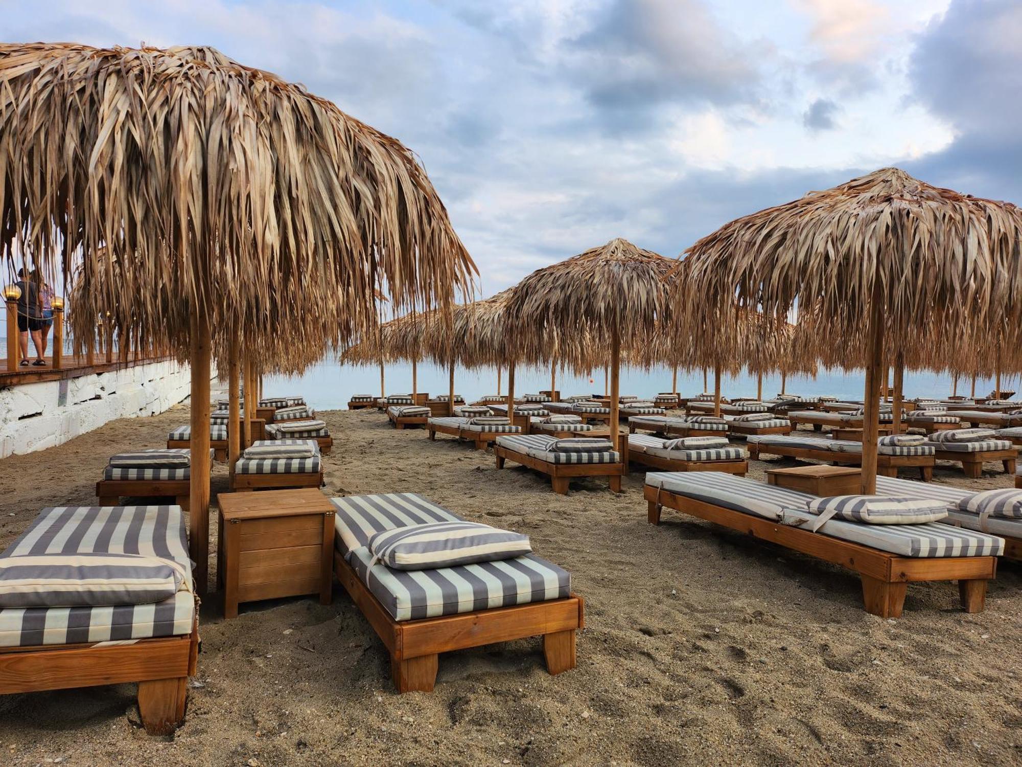 Supreme Beach Apartments Balchik Exterior photo